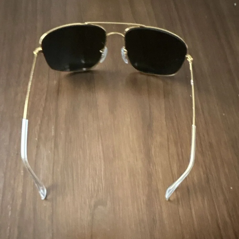 Ray-Ban RB30981 Caravan Arista sunglasses Size 58-16 Gold /Green lens Excellent